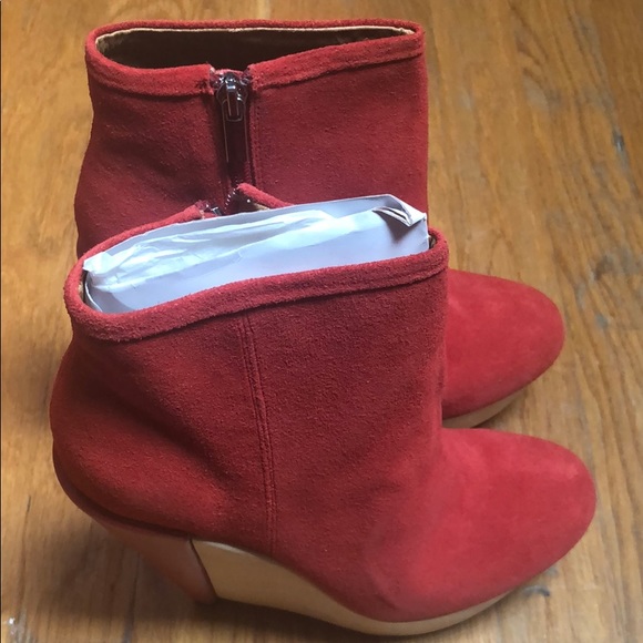 Kelsi Dagger Red Suede Booties- NWT - Picture 2 of 6
